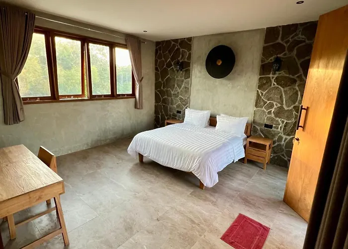 De Ja Vu - Location In Guest house